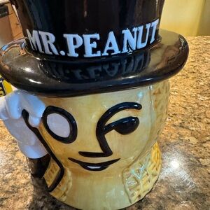 Collectors Planters Mr Peanut Cookie Jar New in Box